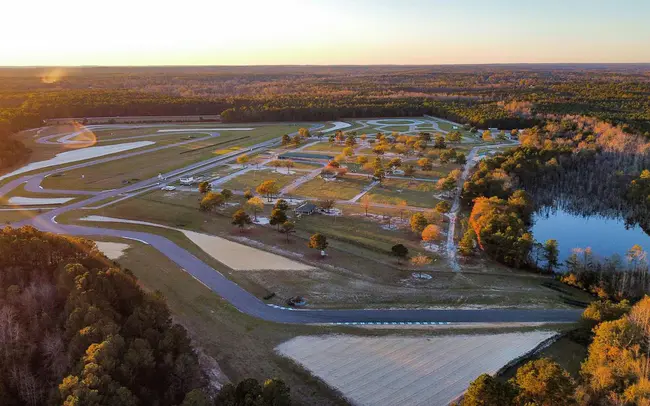 North Carolina Motorsports Park : 北卡罗来纳州赛车运动公园