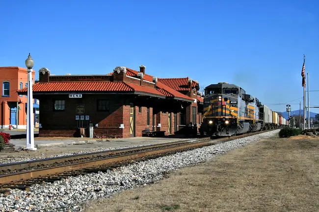 North Arkansas Transportation Service : 北阿肯色州运输服务