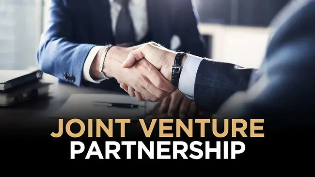 Joint Venture Partner : 合资伙伴