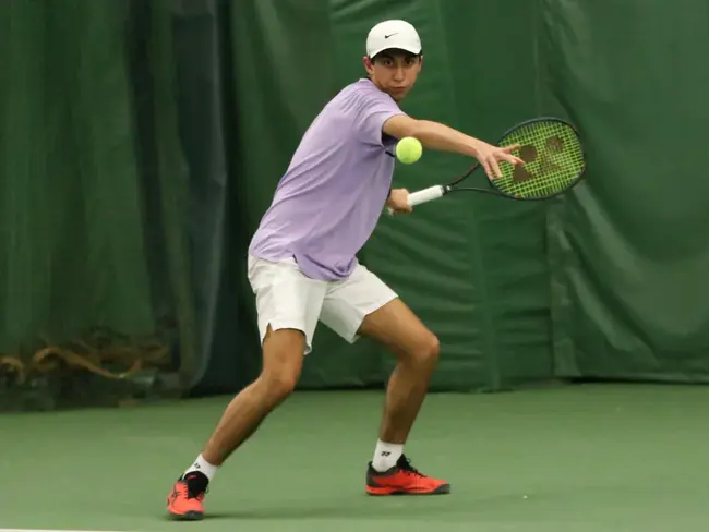 Vancouver Tennis Center Foundation : 温哥华网球中心基金会