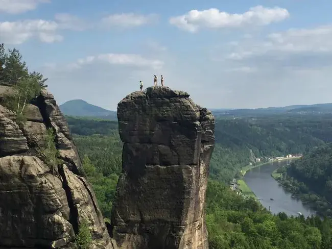 Niedersächsische Technische Hochschule : 下萨克森技术大学