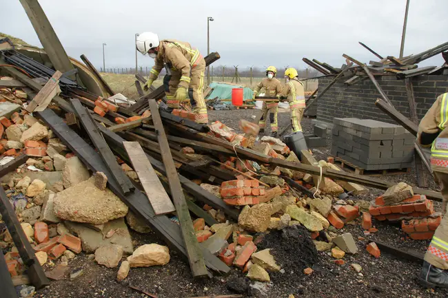 Disaster Field Training Operations : 灾害现场训练行动