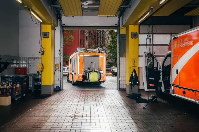 Berliner Feuerwehr und Rettungsdienst Akademie : 柏林消防救援学院