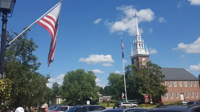 Upper Perkiomen Community Church : 上珀基蒙社区教堂