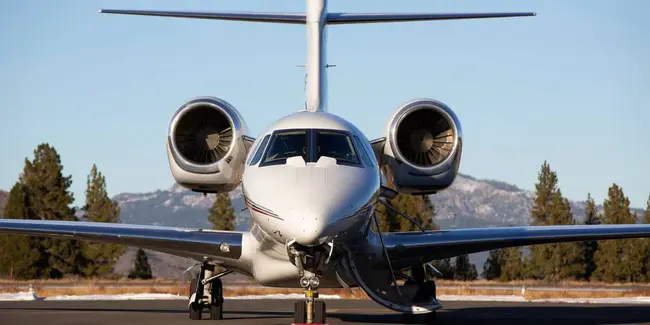 Aircraft Deicing / Anti- Icing Program : 飞机除冰/防冰计划