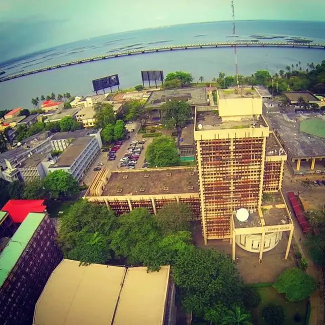 Lagos State University Ojo, Lagos. : 拉各斯州立大学Ojo，拉各斯。