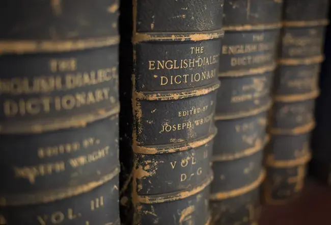Dictionary of Old English : 古英语词典