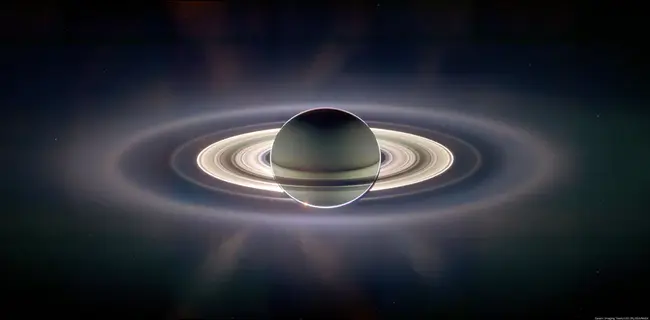 Saturn : 土星