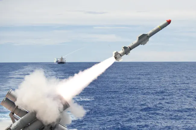 Harpoon Missile : 反舰导弹