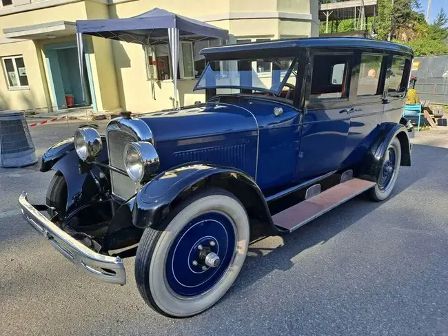 Oldtimer im Berner Oberland : 伯纳·奥伯兰