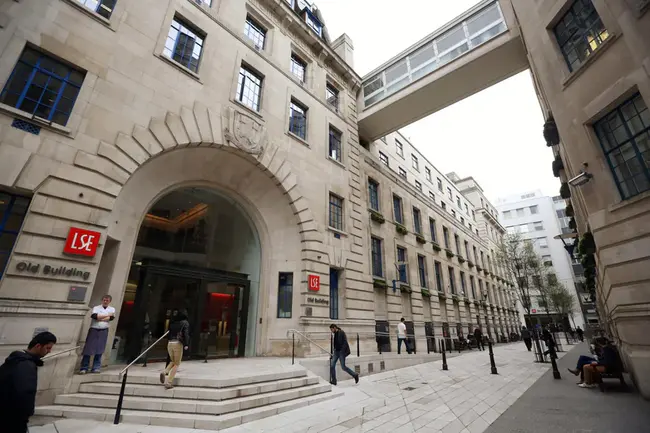 University of London Institute in Paris : 伦敦大学巴黎分校