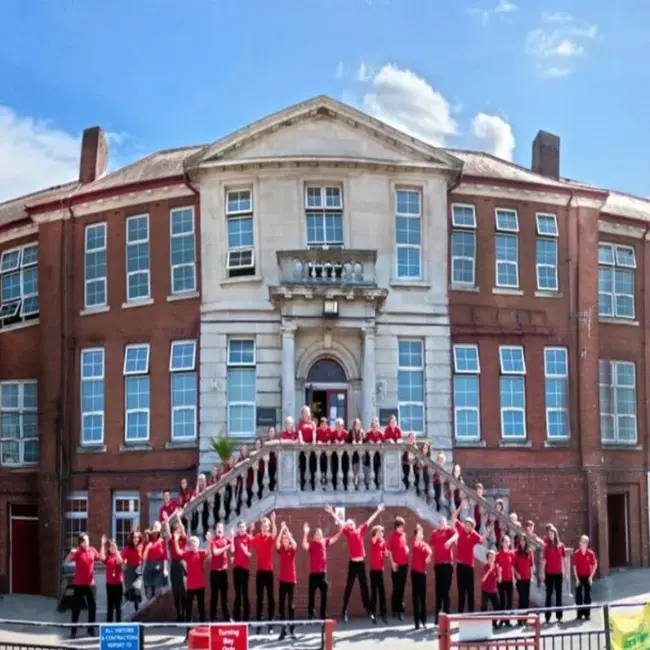 St Martin Middle School : 圣马丁中学