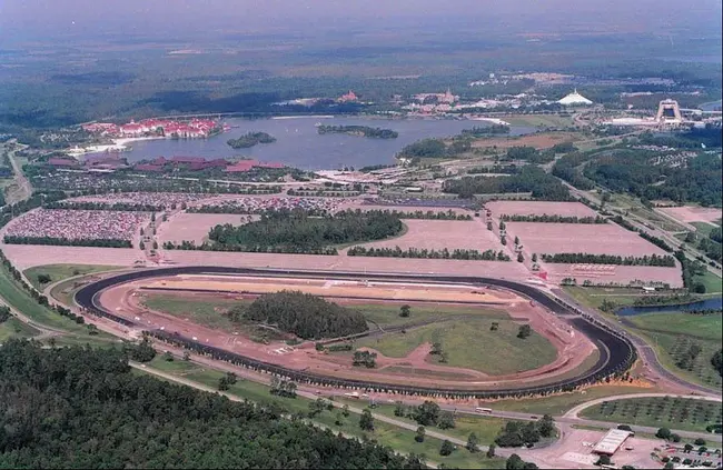 Walt Disney World Speedway : 迪斯尼世界高速公路