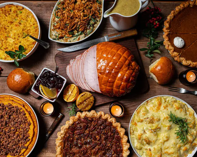 Thanksgiving Food Drive : 感恩节美食之旅