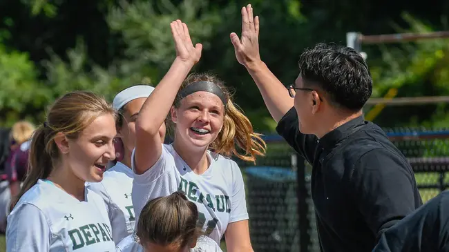 Jersey Area Girls Soccer : 泽西地区女足