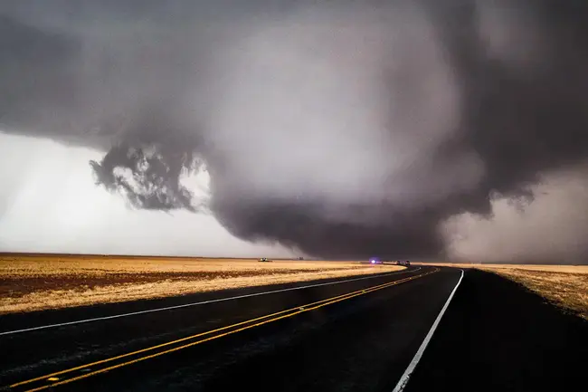 American Tornado Shelter Assoc : 美国龙卷风避难所协会