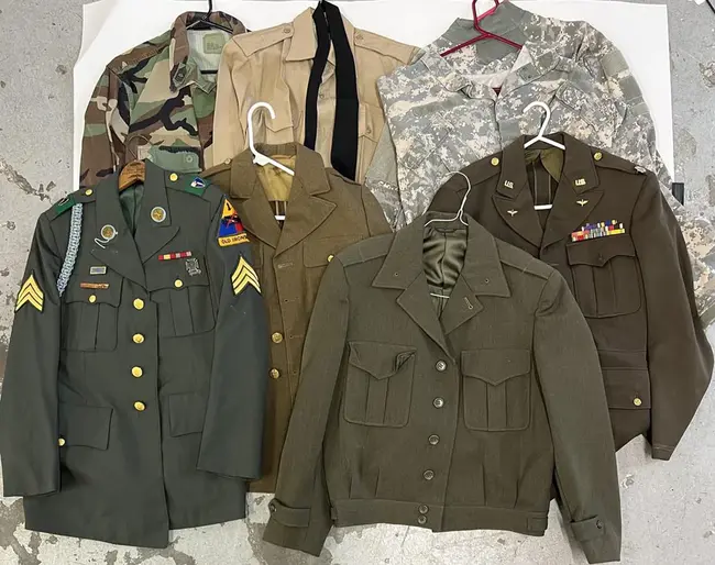 Army Service Uniform : 陆军军服