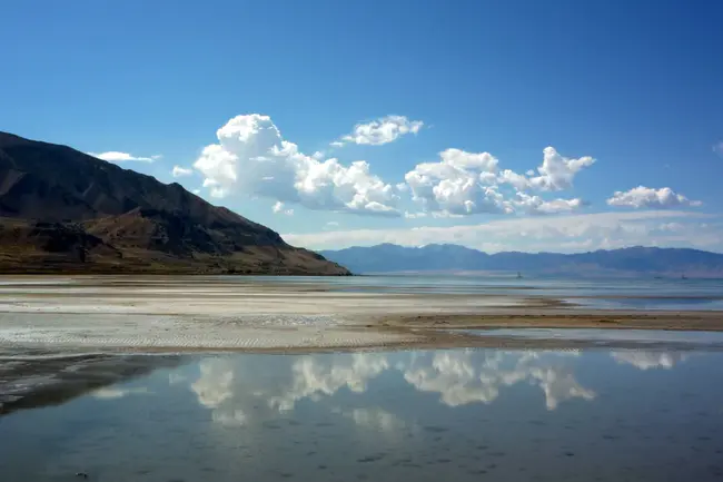 Great Salt Lake Desert : 大盐湖沙漠