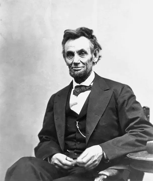 Lincoln National : 林肯国民