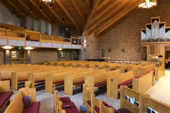 Denver Christian Bible Church : 丹佛基督教圣经教堂