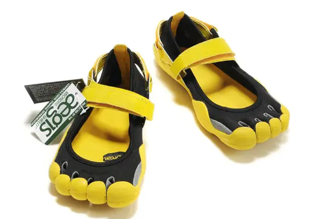 Vibram Five Fingers : 颤音五指