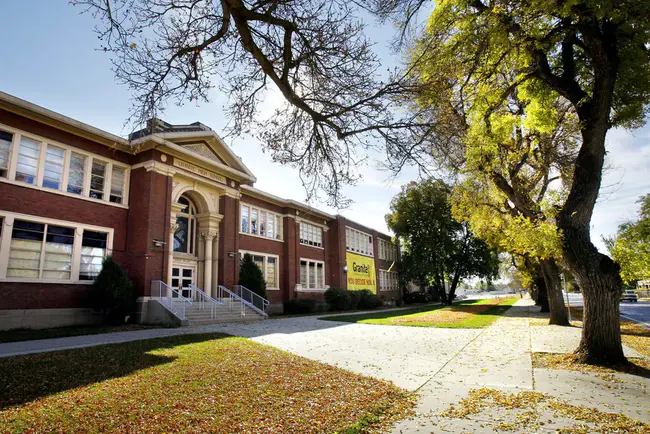 Granite School District : 花岗岩学区