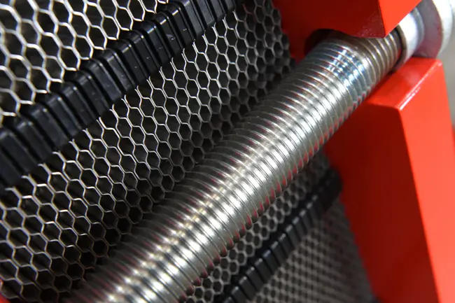 Welded Plate Heat Exchanger : 焊接板式换热器