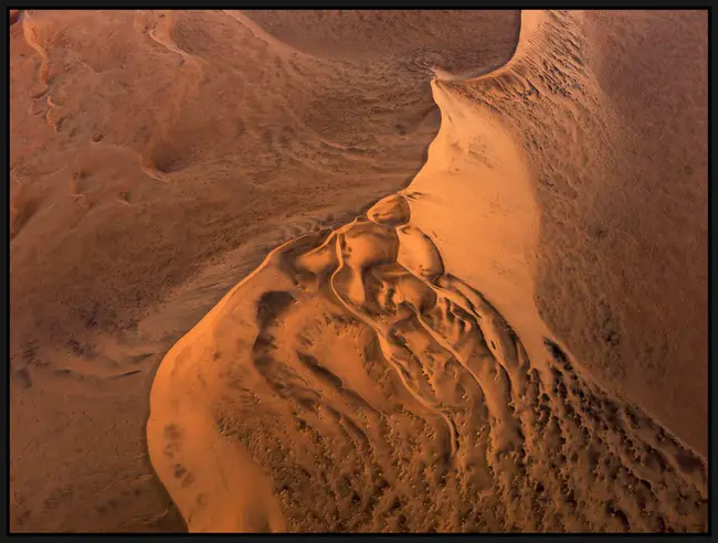 Water in the Desert : 沙漠中的水