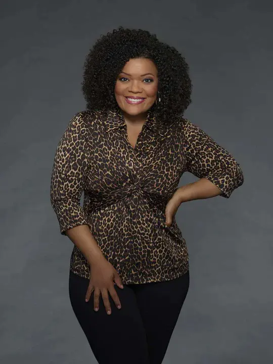 Yvette Nicole Brown : 伊薇特-尼科尔-布朗