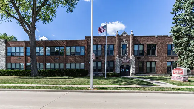 School District of Waukesha : 沃克夏学区