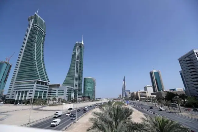 Bahrain World Trade Centre : 巴林世界贸易中心