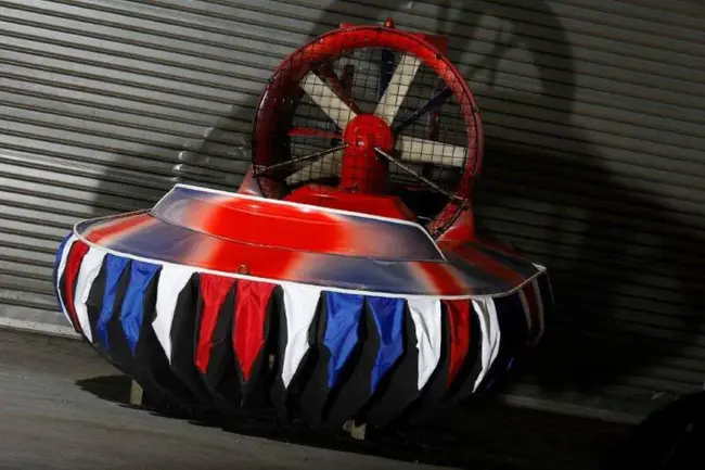 British Hovercraft Technology : 英国气垫船技术